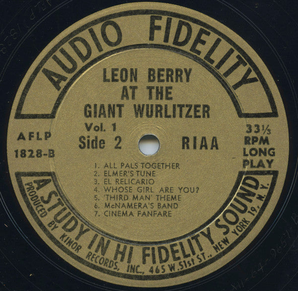 Berry, Leon - Giant Wurlitzer Pipe Organ Volume 1 (VG) (Vinyl LP)
